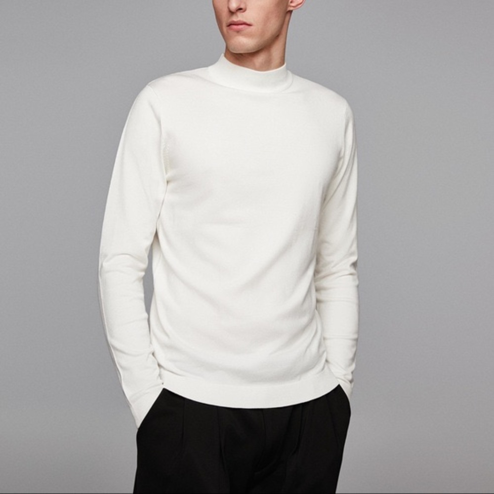 Mens ZARA White Turtleneck